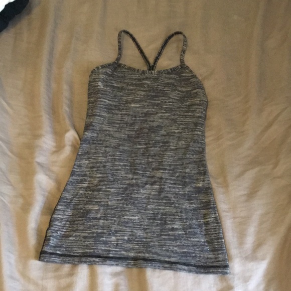 Lulu lemon power y tank - Picture 1 of 3